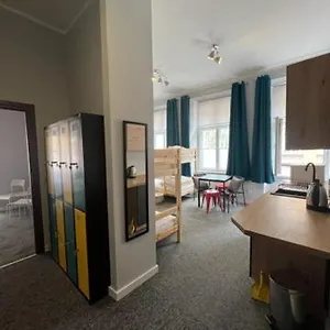 https://hostel-plac-kolegiacki.poznan-hotels.com